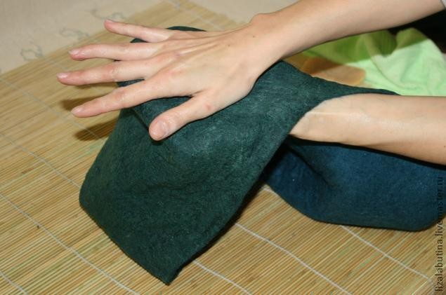 ​Валяный клатч: часть 5