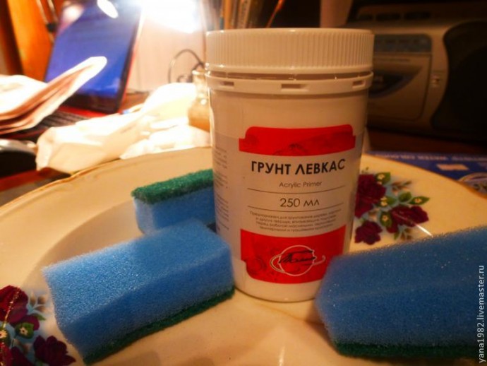 Делаем праздничную бутылочку с двусторонним декупажем: часть 1