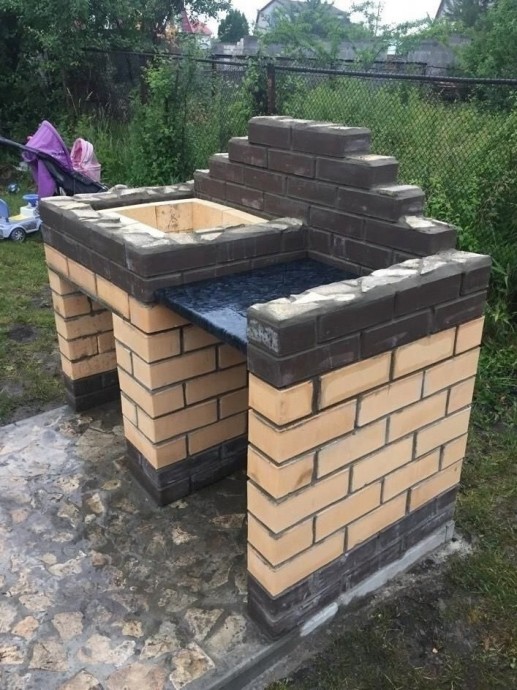 ​Мангал из огнеупорных кирпичей