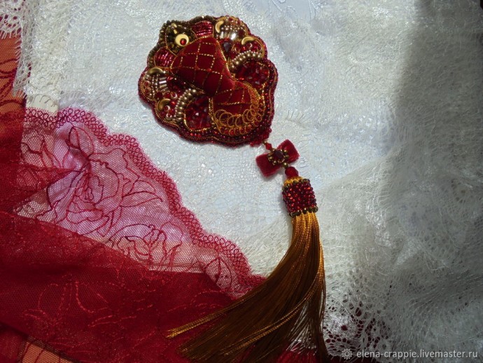 Создаем брошь "Королевский каприз": часть 2