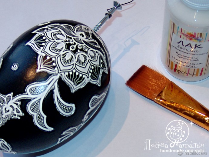 ​Декоративное интерьерное яйцо "Весна в Брюсселе"