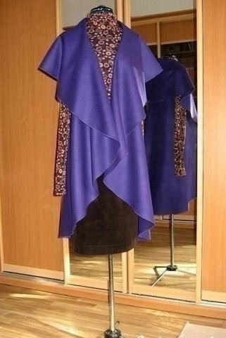 Простая безрукавка