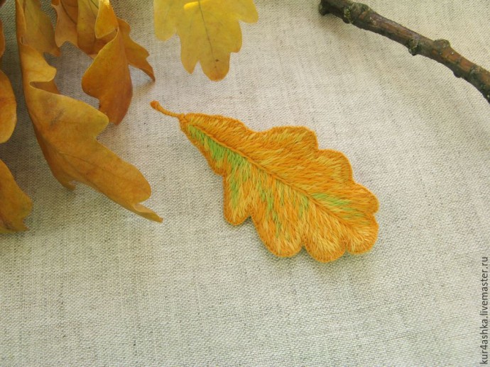 ​Создаем брошь "Дубовый лист" в технике объемной вышивки гладью: часть 3