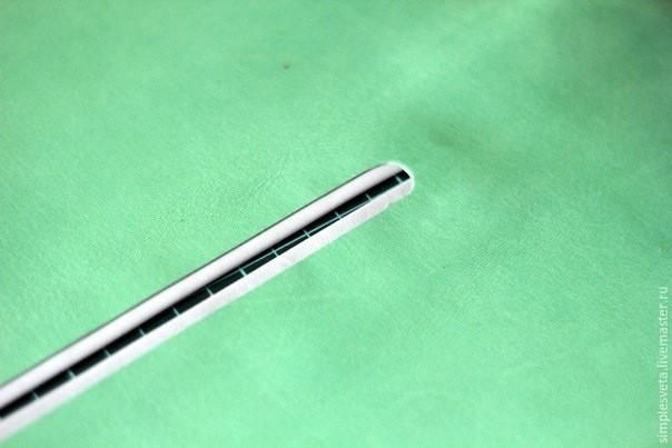 ​Технология обработки прорезного кармана на куртке