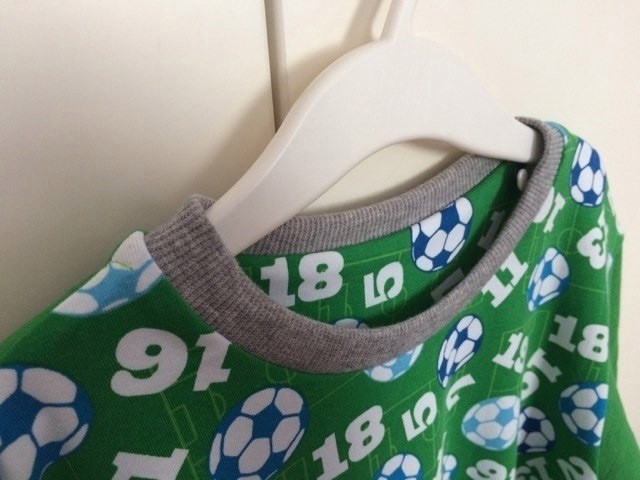 ​Обработка горловины трикотажных изделиях