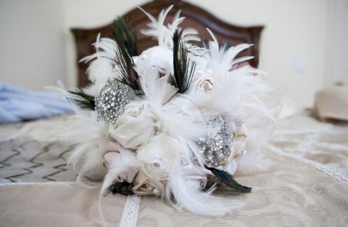 ​Композиции из перьев