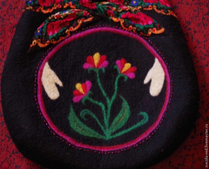 Мастер-класс по валянию сумки "Матрёнушка" с использованием платка: часть 3