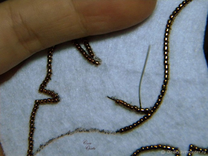 Вышиваем бисером колье "Голубые цветы": часть 1