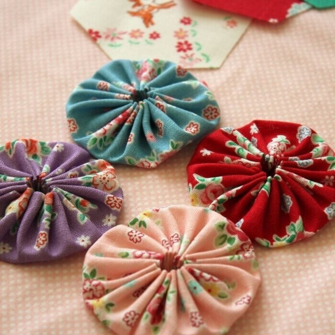 Как сделать красивые цветы йо-йо для декора