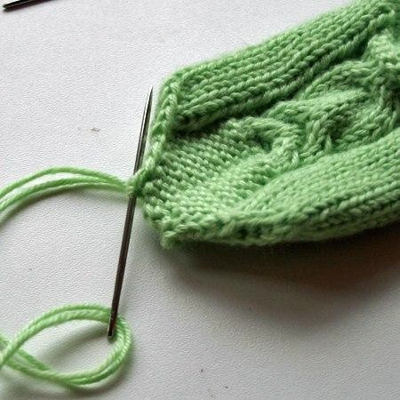 Варежки с узором "сова"