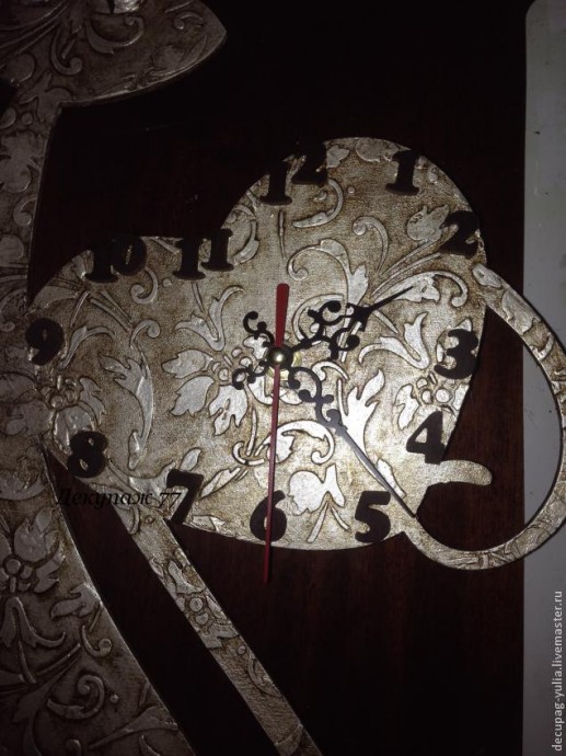 ​Создание настенных часов "Кошка-хамелеон": часть 3