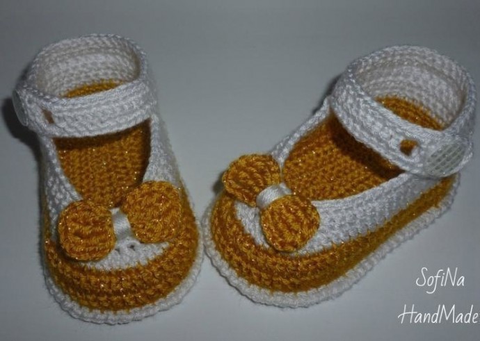 Вязаные туфельки для малышки Вязаные туфельки для малышки