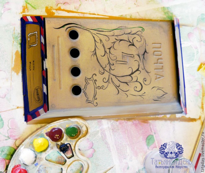 Декорируем старый почтовый ящик: часть 1