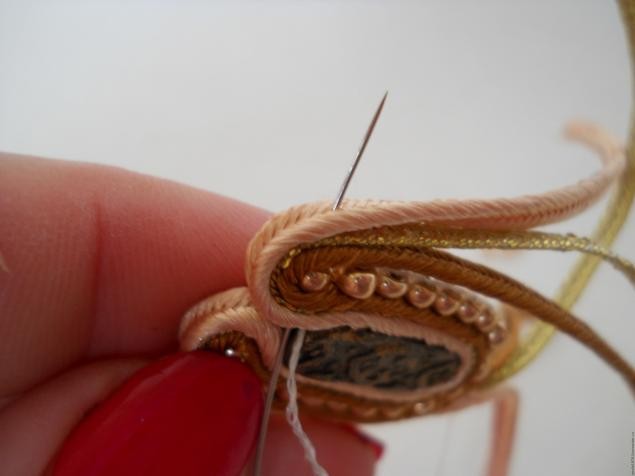 Сутажные серьги "Ромашки по-восточному": мастер-класс, часть 2