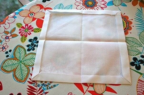 Пёстрая игольница: мастер-класс