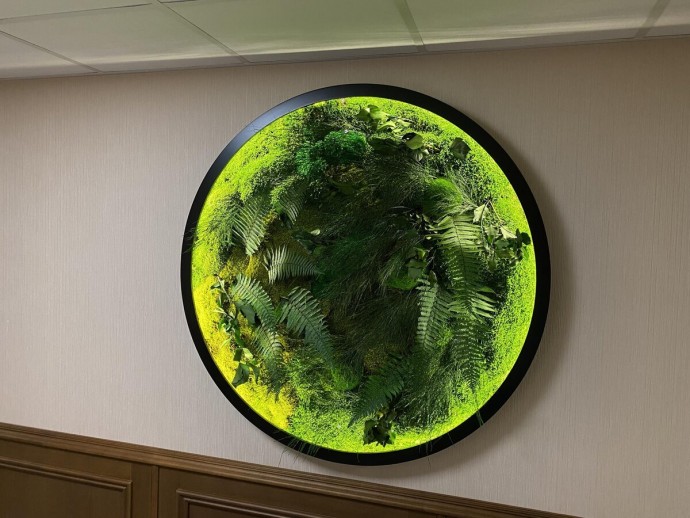 ​Панно из мха