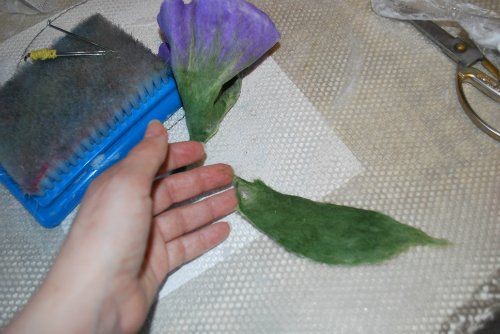 ​Мастер-класс по валянию цветка "Вьюнок": часть 4