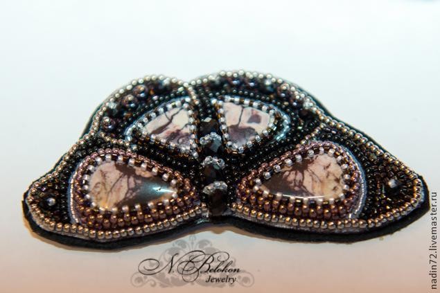 ​Вышивка бисером "Брошь-бабочка экзотическая": мастер-класс, часть 4