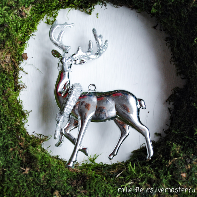 Создаем новогодний венок из мха: часть 1 Создаем новогодний венок из мха: часть 1