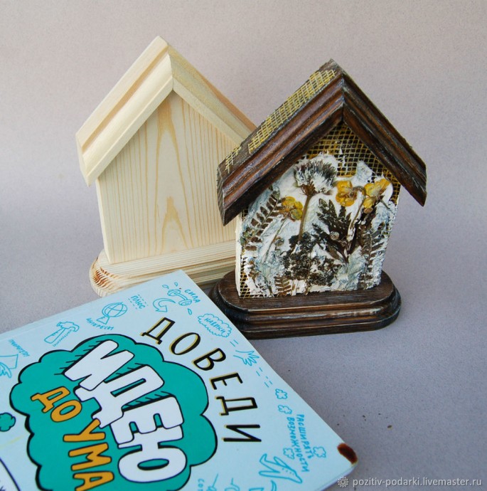 Как украсить интерьерный домик с настоящим гербарием