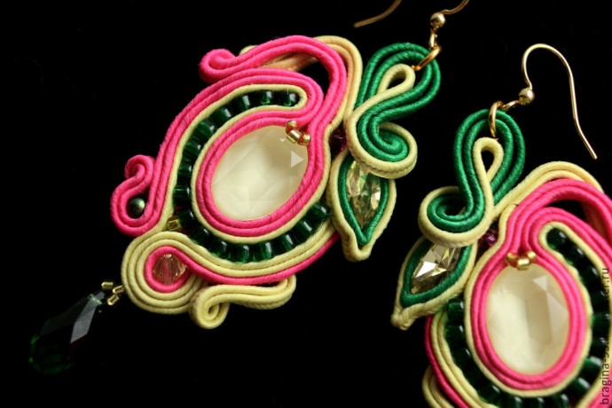 ​Создание сутажных сережек "Экзотический цветок" с кристаллами Swarovski: часть 3