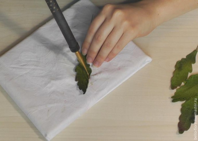 Создаем мак "Strawberry Dessert" из шелка: часть 2