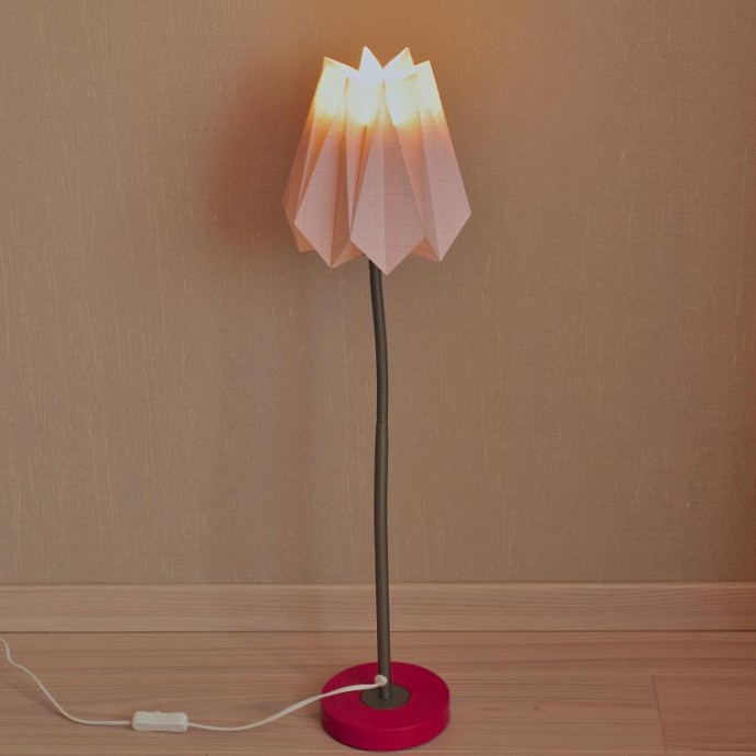 ​Бюджетный и быстрый декор светильника в комнату для мальчика-подростка: часть 2