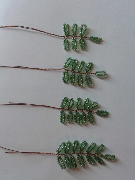 Рябина из бисера