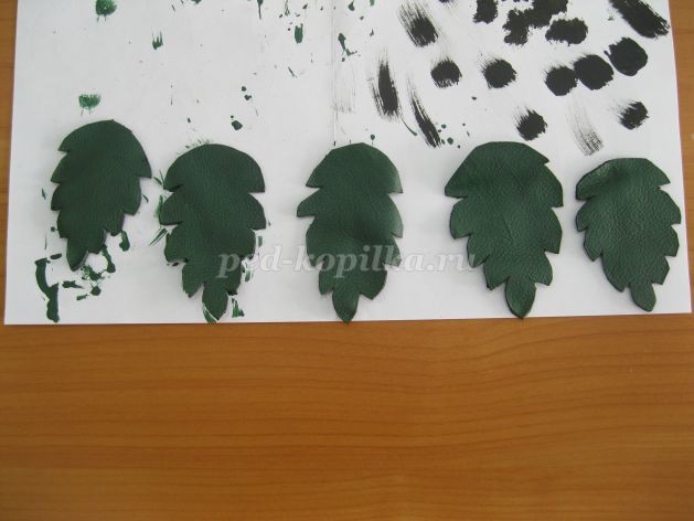 Цветы из косточек фиников и кедровых орехов: часть 2