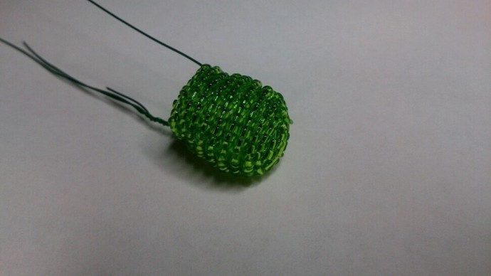 Мак из бисера