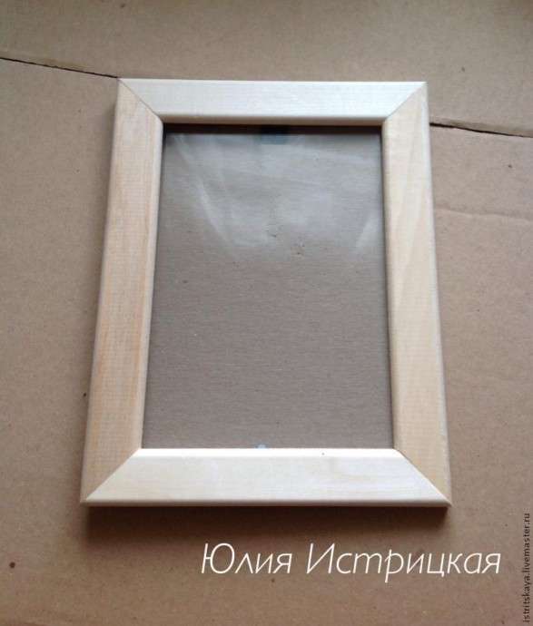 ​Создаем старинный зеркальный витраж: вживляем в стекло и работаем с поталью в хлопьях: часть 1