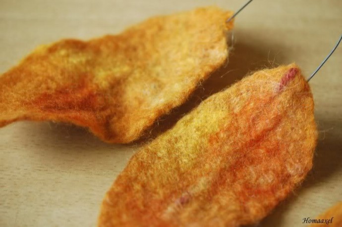 ​Мастер-класс по осенним листьям в технике валяния: часть 2