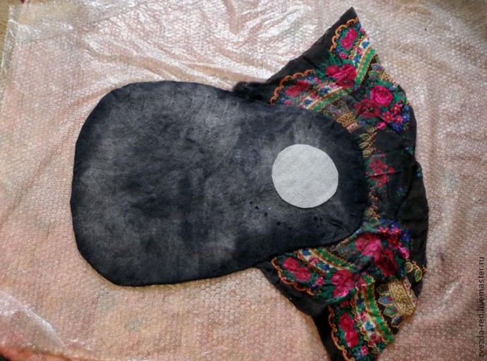 Мастер-класс по валянию сумки "Матрёнушка" с использованием платка: часть 2