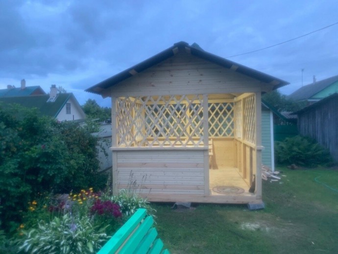 Дачная беседка