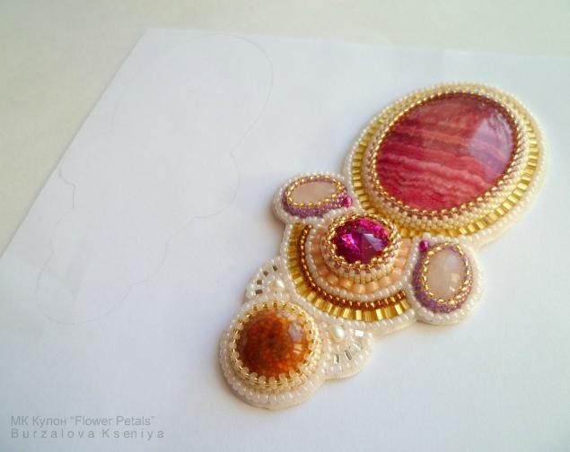 Кулон "Flower Petals"