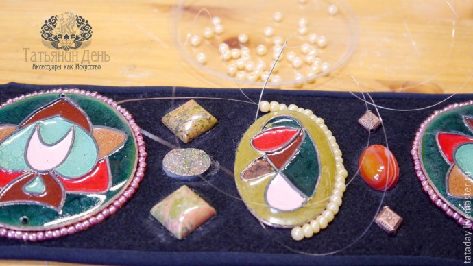 Создаем пояс с бисерной вышивкой: часть 2