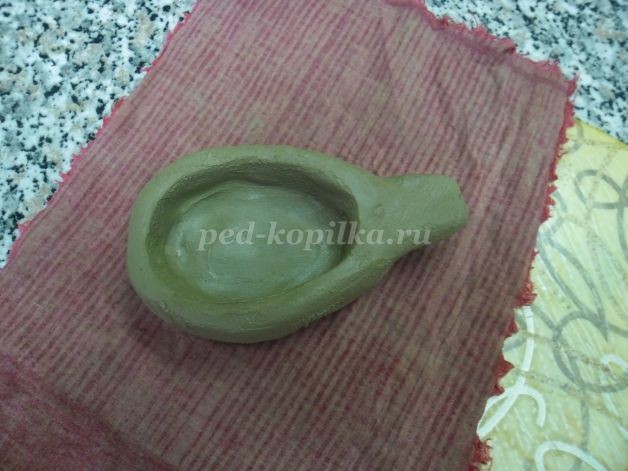 ​Шкатулочка из глины в виде утёнка: часть 1