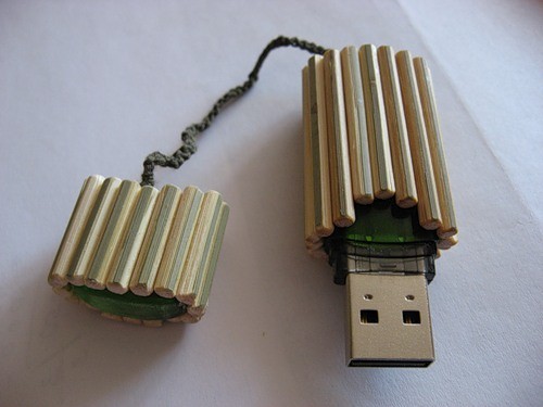 Как сделать бамбуковую флешку: часть 2