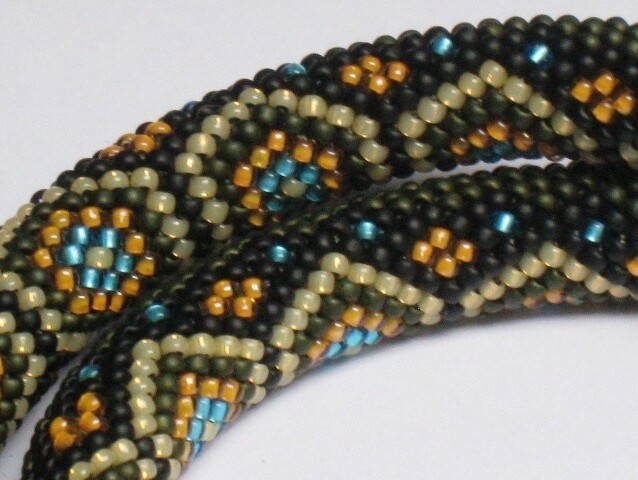 Плетем жгут "Черепаховая осень"