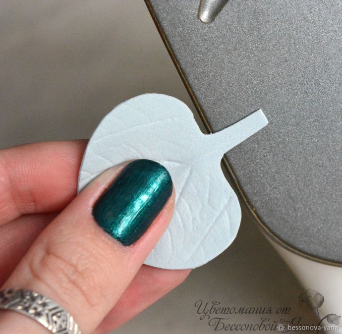 Создаем эвкалипт "Бейби Блю" из фоамирана: часть 1