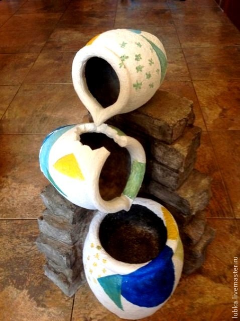 Роспись в стиле Гауди: декор паркового фонтанчика