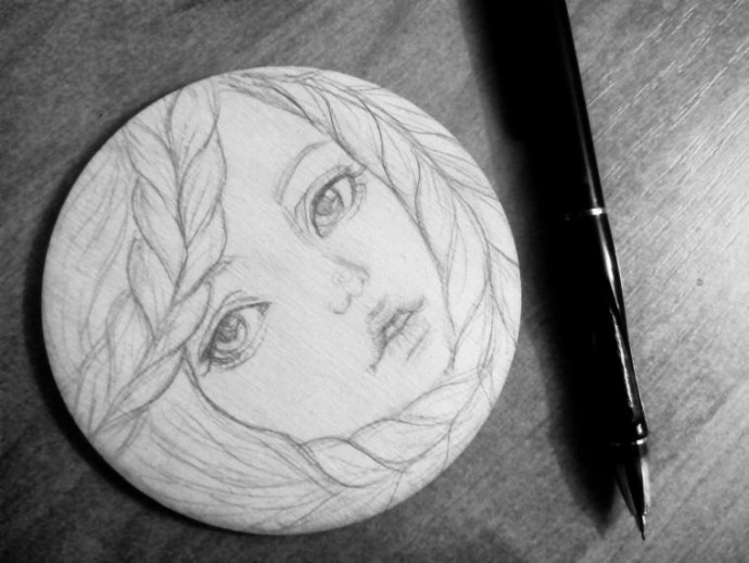 Рисуем темперой на деревянной поверхности