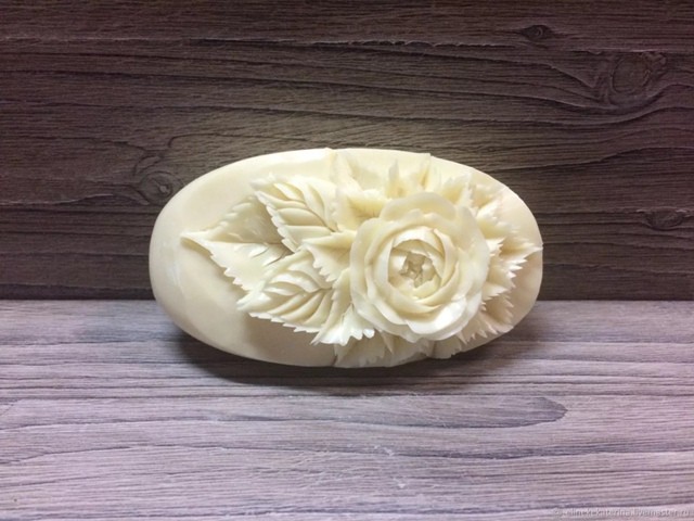 ​Резьба по мылу