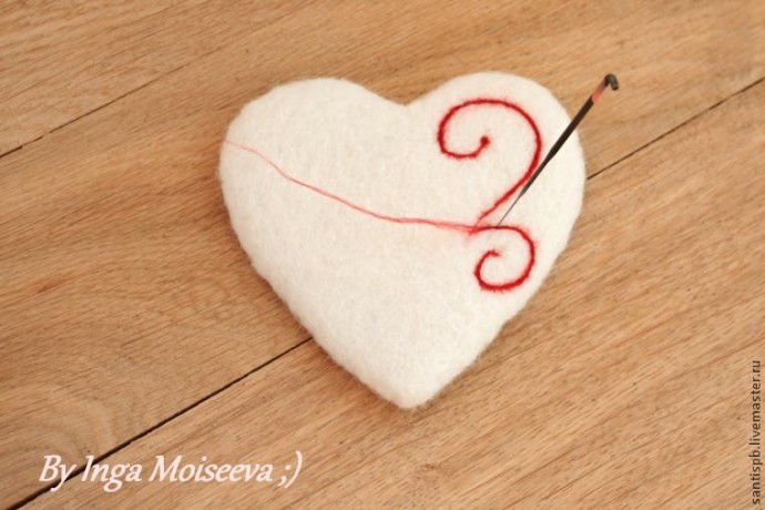 Создаём войлочное сердечко: часть 1