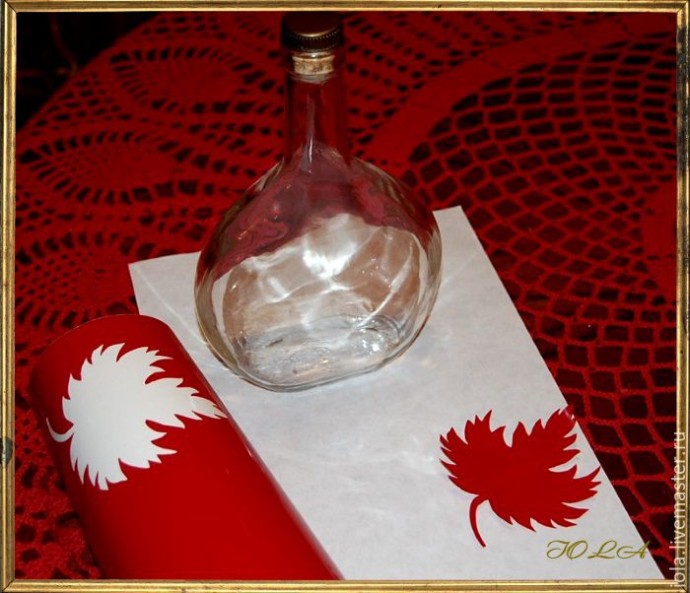 Декорируем стеклянную бутылку "Листопад"