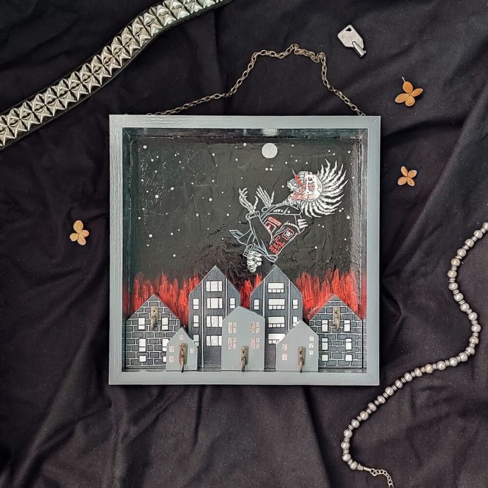 ​Как сделать многоуровневую ключницу с поталью и росписью: часть 4