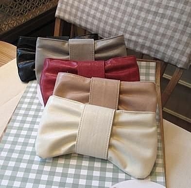 Клатч-бантик