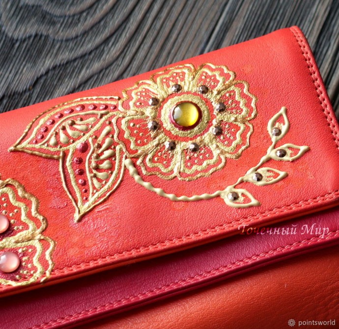 ​Новый декор для старого кошелька: точечная роспись, часть 2