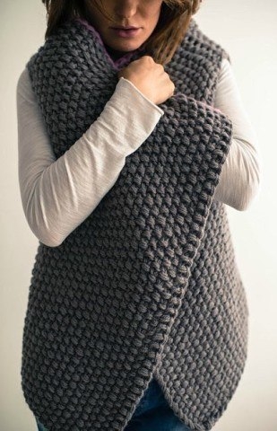 Жилеты из толстой пряжи- тепло и стильно