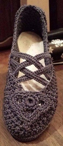 Учимся вязать обувь!